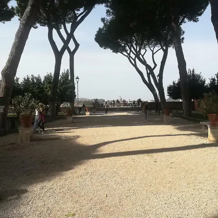 Daire Sabina's Roma